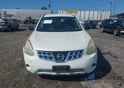 2013 Nissan Rogue S z USA, uszkodzony, nr VIN JN8AS5MV2DW143251
